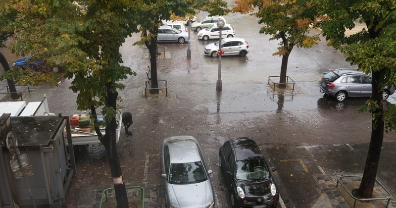 Comment poser un parquet flottant sur un sol irrégulier sans tout casser