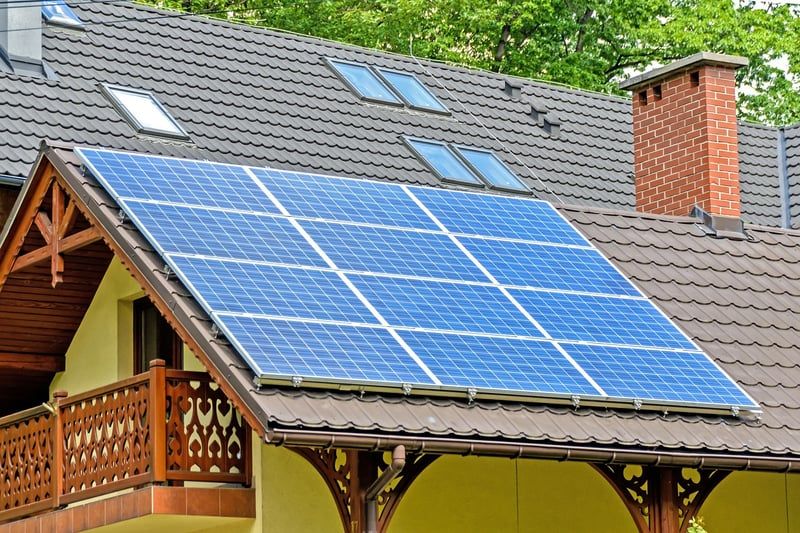 Conseils pour choisir et installer des panneaux solaires en 2026 : guide pratique